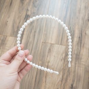 Pearl headband